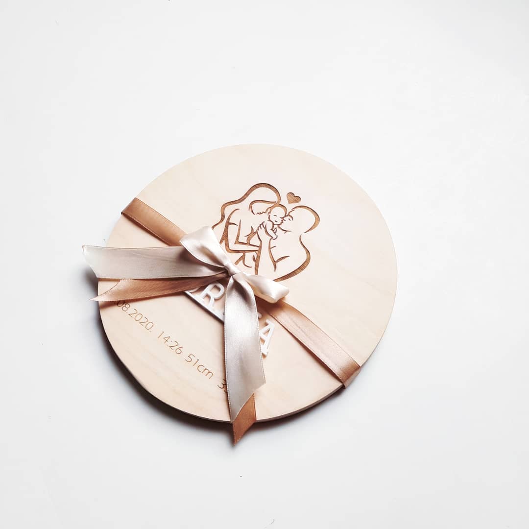 Drveni krug - BABY NATPIS (dizajn 2)