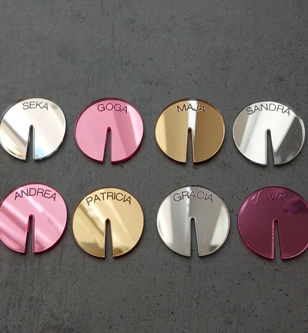 OZNAKE ZA ČAŠE OD PLEKSIGLASA